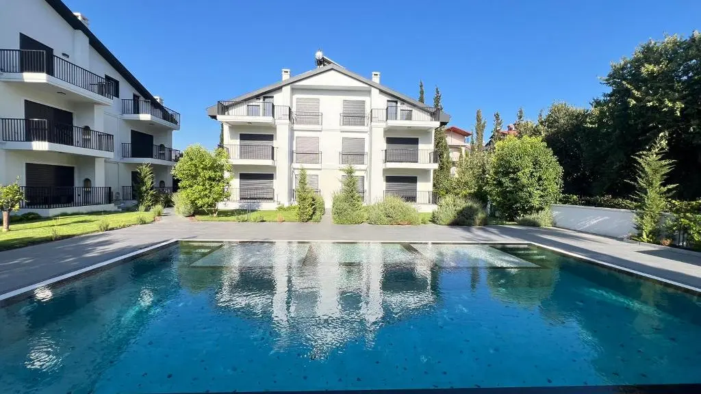 Property in Babatasi